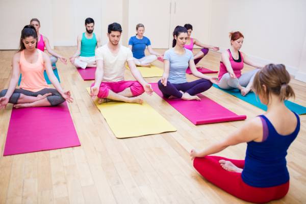 Online/Offline Yoga Classes In Pcmc,Pune | YASHAAYU99 Ayurvedic Wellbing Center